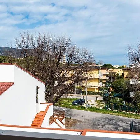 M336 - Marcelli, Delizioso Trilocale Vicino Al Mare
